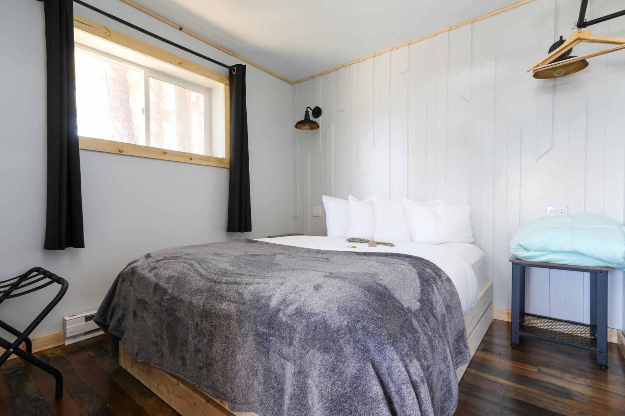 The Valley View Cabins And Event Center Creston Esterno foto