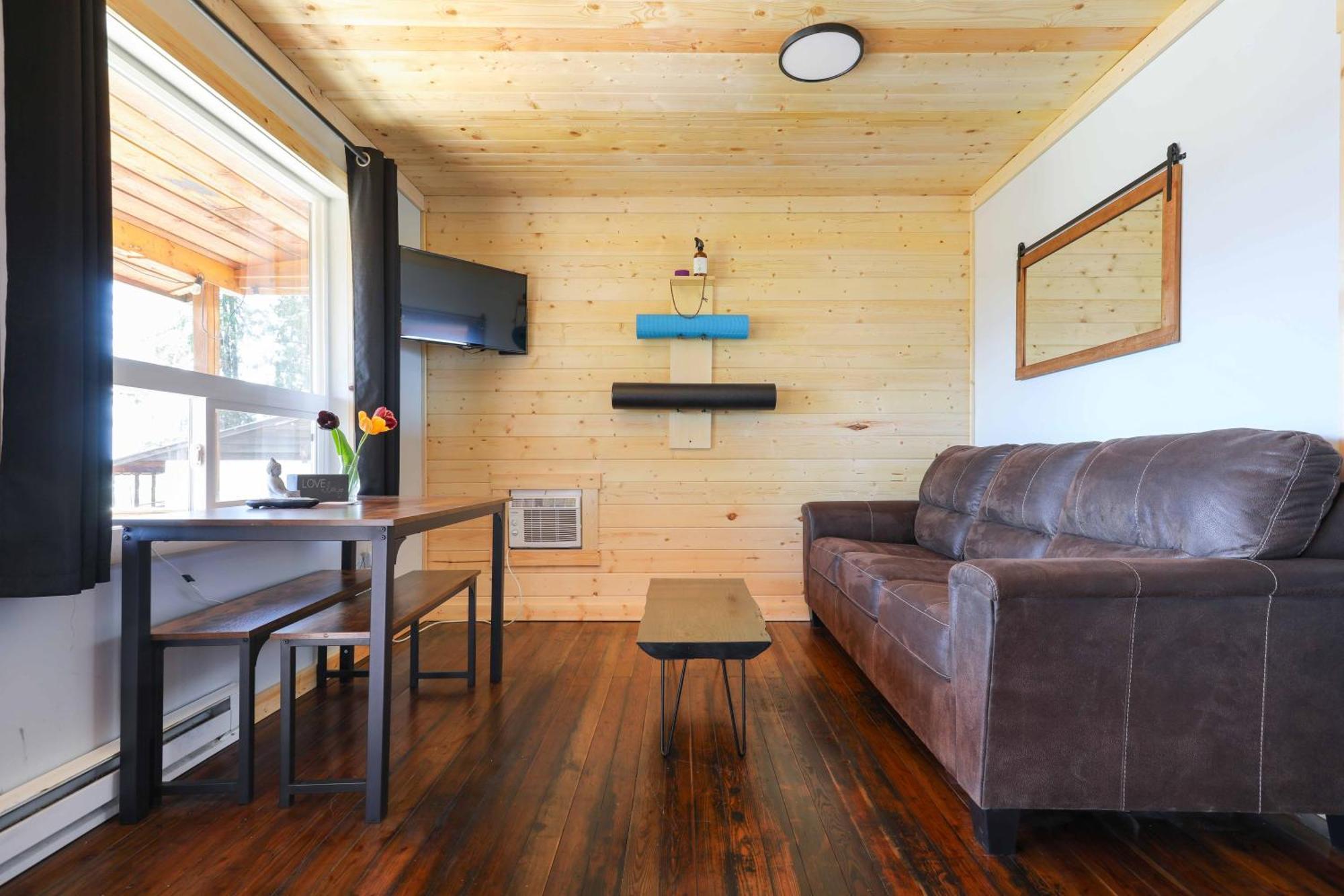 The Valley View Cabins And Event Center Creston Esterno foto
