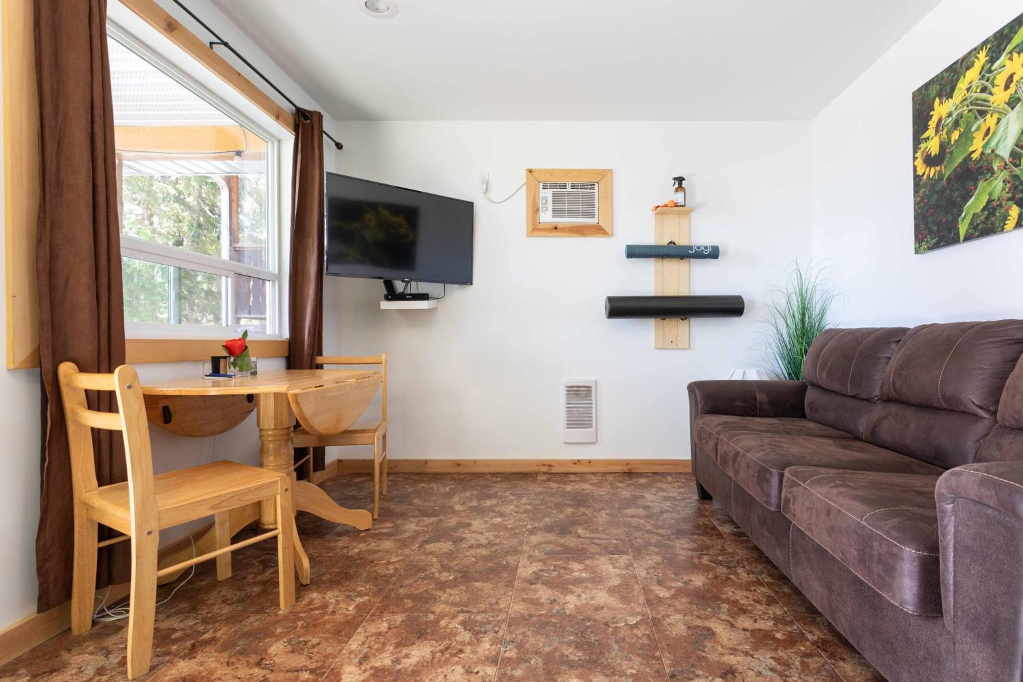 The Valley View Cabins And Event Center Creston Esterno foto