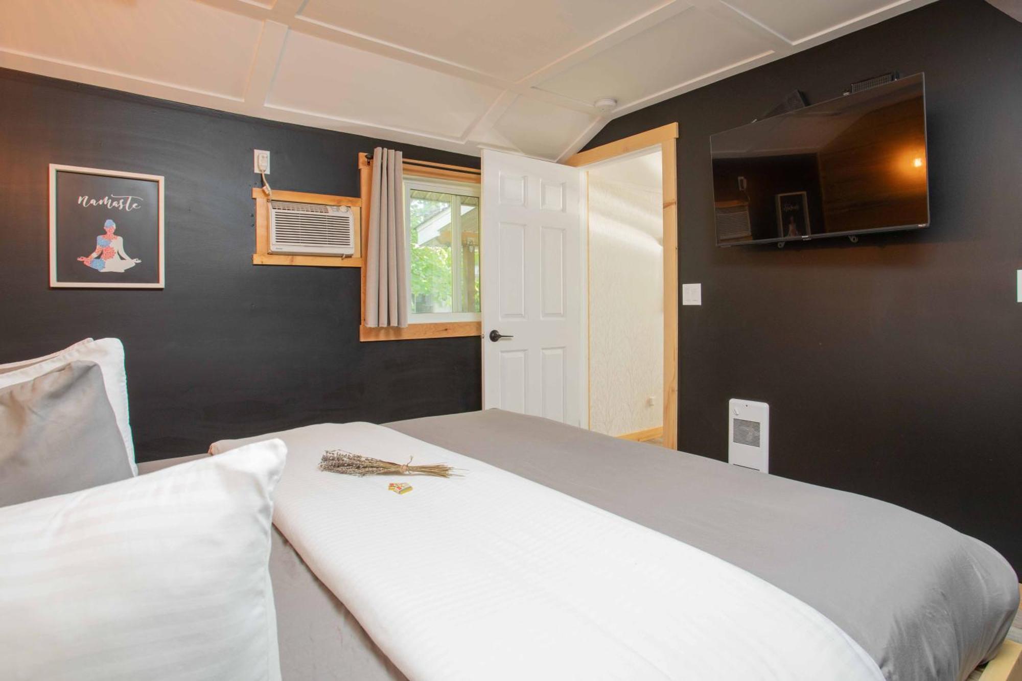 The Valley View Cabins And Event Center Creston Esterno foto