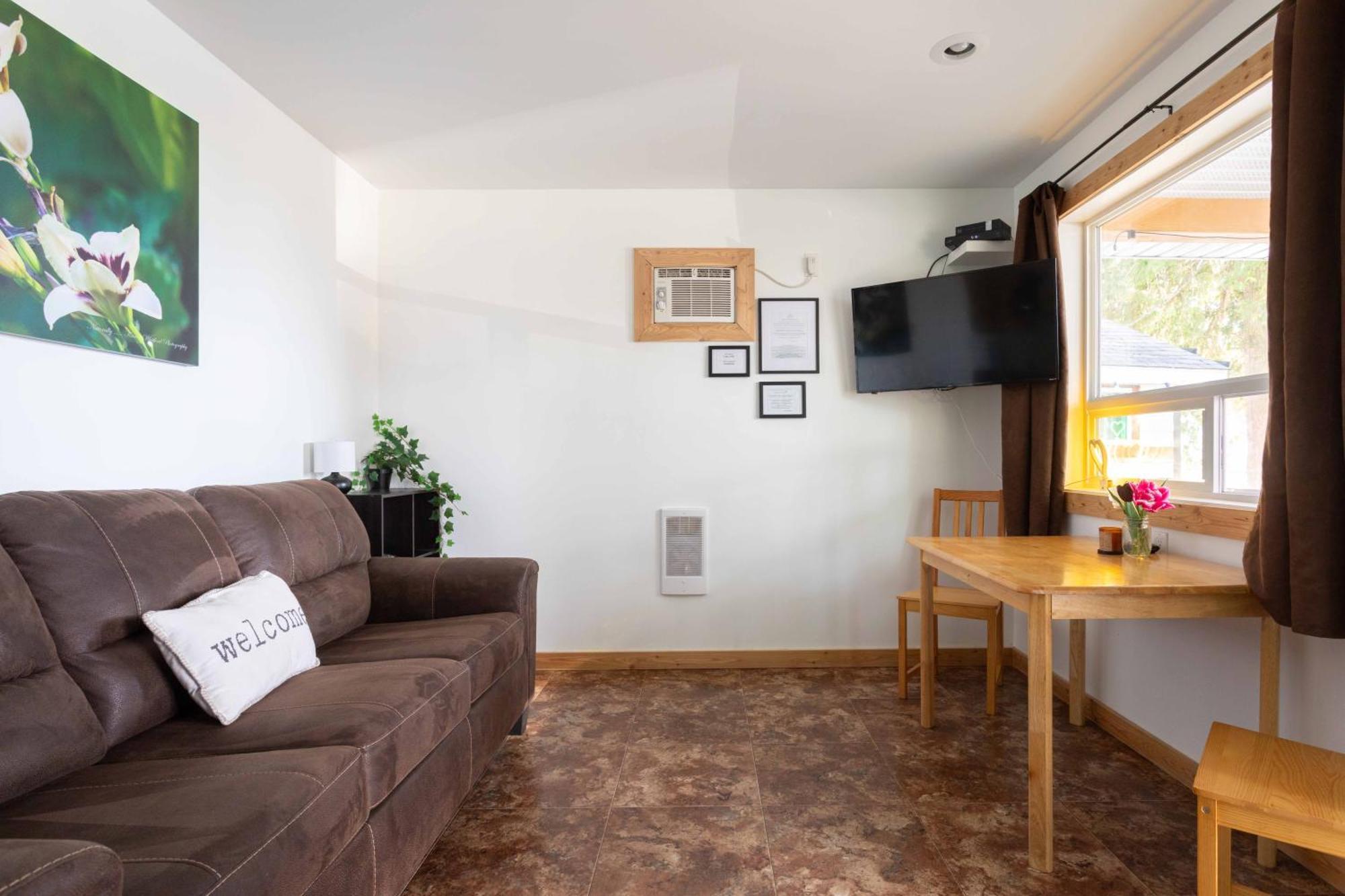 The Valley View Cabins And Event Center Creston Esterno foto