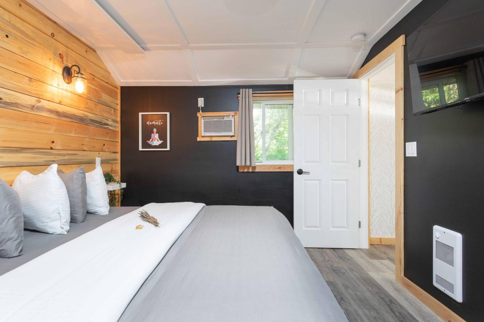 The Valley View Cabins And Event Center Creston Esterno foto