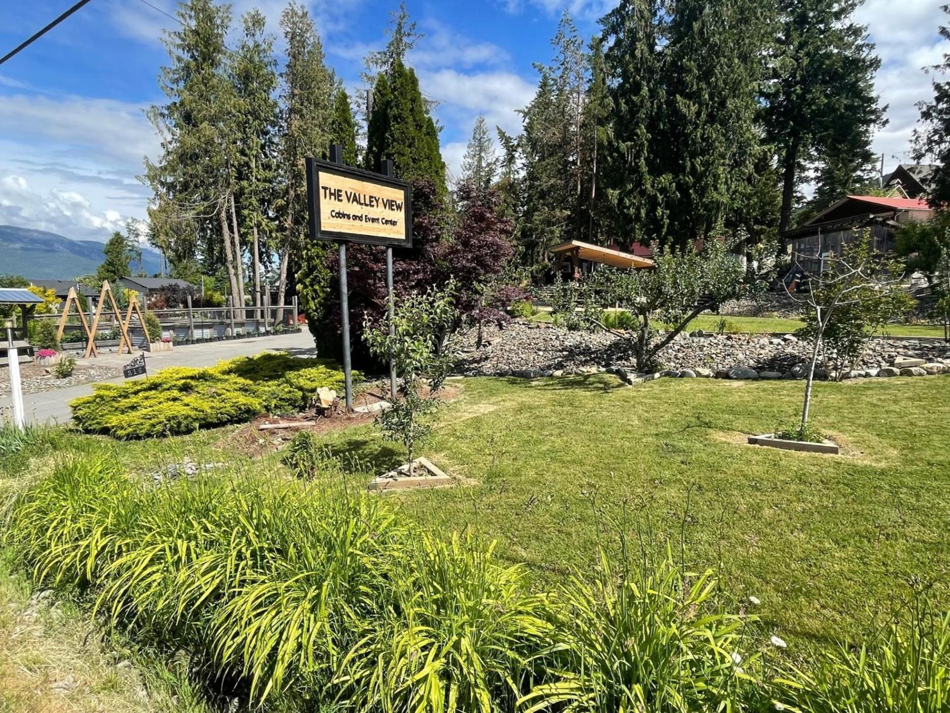 The Valley View Cabins And Event Center Creston Esterno foto