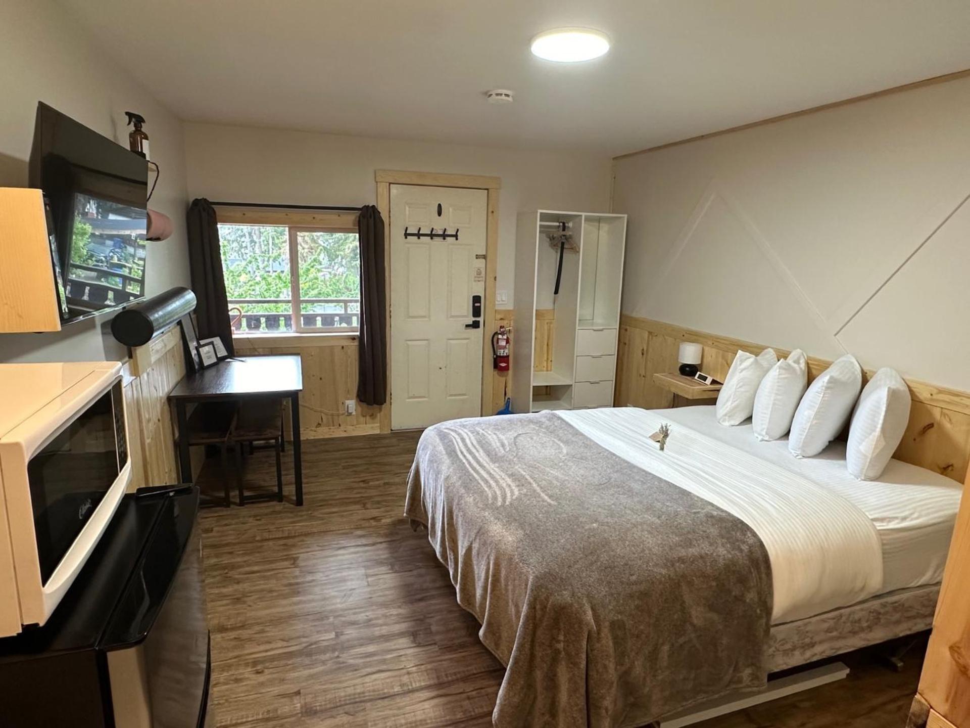 The Valley View Cabins And Event Center Creston Esterno foto